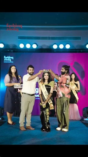 37 reactions | Fashion zoom Season 11 Teen winner | Fashion zoom magazine | Facebook