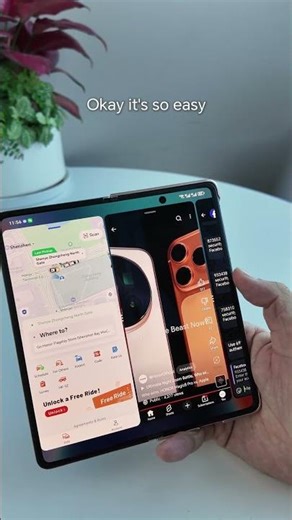 This phone can open three window at the same time!