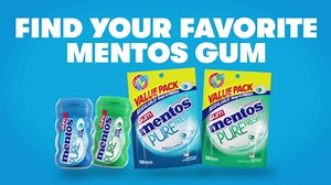Mentos Pure Fresh Sugar Free Gum with Xylitol, Spearmint, 50 Piece Bottle | Chewing Gum, Perfect for Long Lasting Fresh Breath at School, Work & Travel