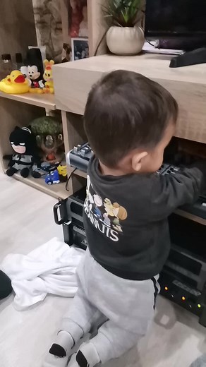 Sony Vaio (@sony_vaio_87)’s videos with original sound - BG.EDID