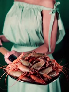 Elle ne déjeunera plus chez nous..... | Cafe La Station