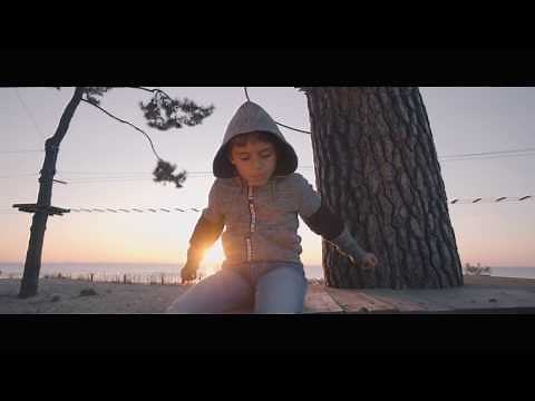 KAMIL " Mama " Clip Officiel