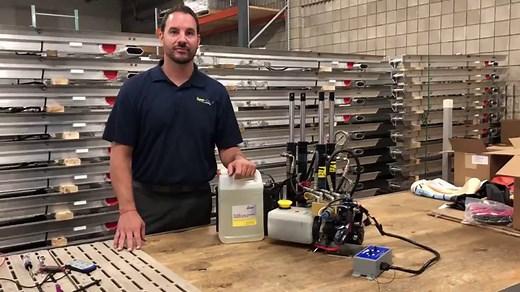 Sea-Legs Hydraulic Fluid - How much and what type?