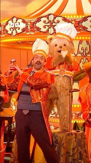 Happy birthday, Paddington 🍊 #marmalade #olivierawards