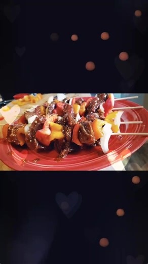 Vicky Richard (@vickyrich26)’s videos with Yummy - Justin Bieber