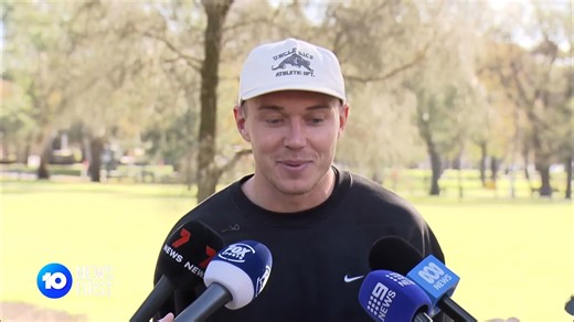 Carlton captain Patrick Cripps has leapt to the defence of under-fire coach Michael Voss. Cripps says the players need to cop the blame for Saturday's howler against the Kangaroos, while an AFL great says Voss needs to go | Carlton Football Club | 10 News Melbourne