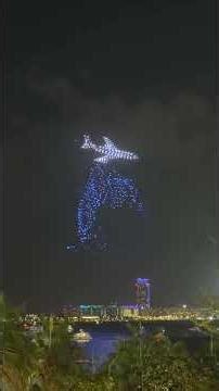 🤣Вот это шоу Девочки. Если б еще какой-то черт за кадром не говорил | Зубарев #shorts