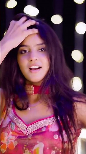 modeling song 👀👀👍