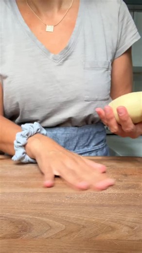 Emilie Raffa on Instagram: "✨Sourdough pici pasta: Tuscany’s answer to spaghetti (sort of) but make it thicker, hand-rolled, and fermented with sourdough starter (active or discard is fine). The dough is the same as my sourdough cavatelli pasta (see previous post), with the addition of olive oil to make it soft, tender and easier to roll! You will need 👇🏻 Sourdough Pici Dough: 175 g fine semolina flour 75 g warm water 50 g sourdough starter 6 g olive oil Full recipe, video, etc. 
