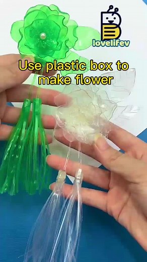 Use plastic box to make flower. Do you want to try it?🐂🍺#fyp #diy #handmade