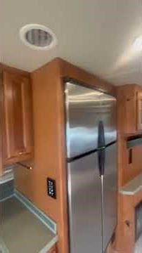 2018 Tiffin Allegro 32SA – Sandy – #25379BC