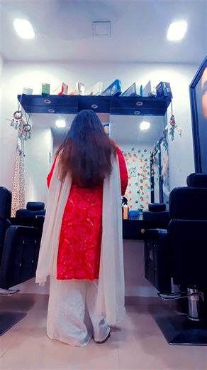 Saari Chamakdar ❤️❤️❤️❤️💓💓#trending #dance #viralvideo #ytshorts