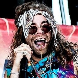 Mod Sun Girlfriend 2026: Dating History & Exes - CelebsCouples