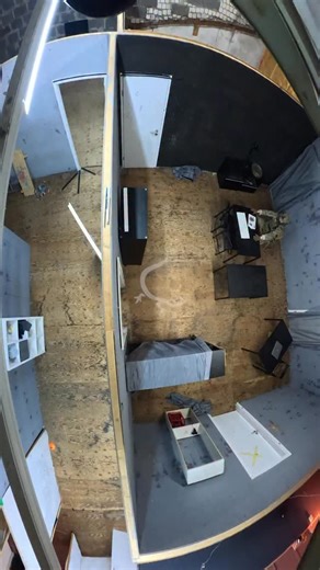 Project Gecko on Instagram: "FPV AND CQB Drone skill in CQB isn’t about tricks. It’s about relevance to space. In this video, the drone enters a room, identifies a person, tracks movement, and closes distance as the subject tries to escape through an adjacent opening and shut the door. What matters here isn’t speed for the sake of speed. It’s accuracy of flight. And it’s important. Why? Time and battery. Indoor CQB drone work is governed by the same logic as human movement: • sectors of view • g