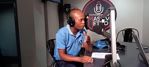 #MassivXI | #BreakingNews  @orlandopirates finish a goalless draw in Total CAF Champions League & Confederation Cup group stage journey ⚽️ Jabu Mahlangu highlights how it could do a little better樂 what say you? Hit us up on 074 940 7992  #MassivXI with Tshepi Khanye & Jabu Mahlangu | Massiv Metro | Facebook