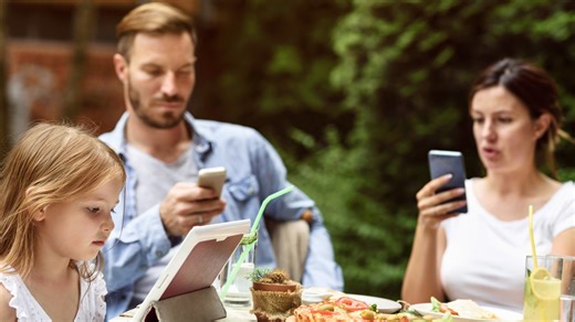 The 4 parenting habits that exposes you as lower middle class