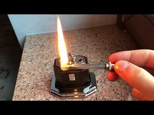 Ronson Touch-tip petrol table lighter in black lacquer