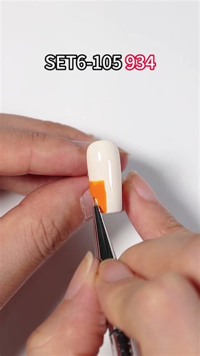 Minimal Holiday Color-Block Nails ❄️🧡💛 | AIMEILI Gel Polish #Shorts