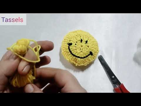 Crochet Emoji Keychains || Easy Crochet Smiley Face Keychain Tutorial #tutorial#crochet #handmade