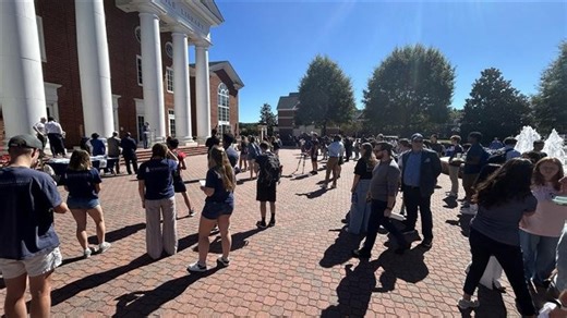 Republicans, Democrats make case to young voters at Christopher Newport University ahead of November elections