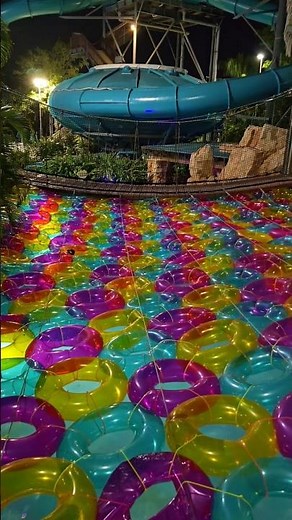 Aquatica’s Aqua Glow is AMAZING! Best Water Park After Hours Event! #Aquatica #Aquaglow #seaworld