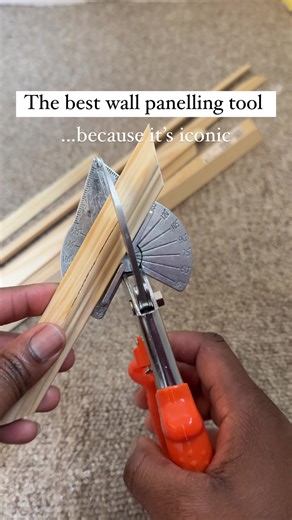 🚀 SAVE this reel for later 🚀 This tool is called an Angle Miter Shear cutter and it has been a lifesaver for my DIY wall panelling projects when I have to cut wall mouldings to size. This tool is super easy to use, and it’s very cheap at just £9.99 Comment “panelling tool” and I will send you the direct link to this tool #AFF How to use the angle miter shear cutter: 1️⃣ Measure up and mark your wall moulding. 2️⃣ Select your angle. I use 45’ on all DIY wall panelling projects with mouldings (e