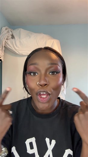 I’m literally on my second one as this was filmed ages ago. Shade twins , YOU KNOW WHAT TO DO ! #queen__zilla #fyp