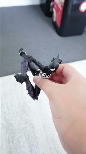 Posing all my venom figures🙏🙏#venom#shorts#marvellegends