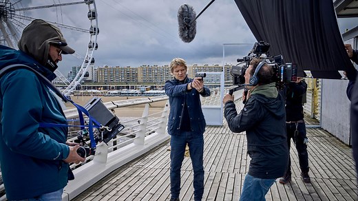 van-der-valk-s2-bts-plague-on-amsterdam