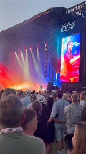 Shaken, not stirred! Duran Duran - “A View to a Kill”, part 2 of 3, Heartland Festival, 06-19-26
