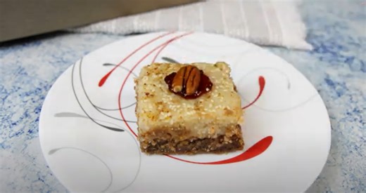 Posni kolač sa orasima i džemom