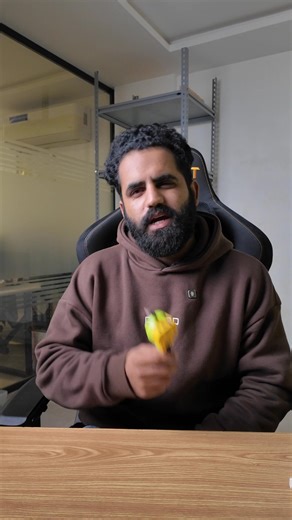 The Car Charger Thousands of Drivers Are Upgrading To! Meet the BEME FlashVolt Bumblebee Car Charger — built for drivers who demand smarter, safer, and stronger power on the road. 🔋 65W PD Power Output – Charge multiple devices efficiently while you drive 🔄 Retractable Built-In Type-C Cable – Clean, clutter-free charging inside your car 🔌 USB-C USB-A Ports – Power two devices at the same time 🚗 12V–24V Universal Support – Perfect for cars, SUVs, and trucks 🛡️ Smart Protection System – Stabl