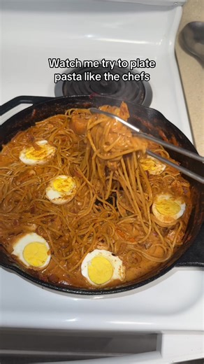 Mastering Pasta Plating Techniques for Alfredo