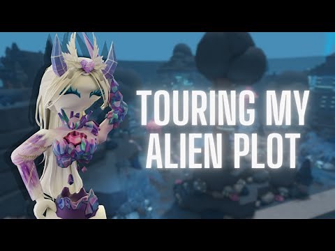 TOURING MY ALIEN FOREST PLOT || Bloxburg Tour
