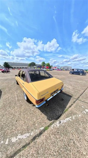 Ford Escort Mk2 1.6 4 Door Ghia Absolutely Brilliant Car #escortmk21.6ghia #mk2escort #classiccar