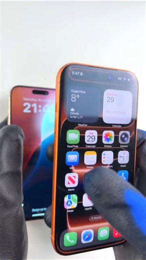 Fake iPhone 16 Pro Max Looks Real Beside iPhone 17 Pro… But They Are a Total Waste of Money! #shorts