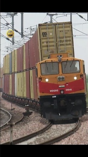 Diesel Engine hauled Double Stack Freight Train #dieselengine #diesellocomotive #indianrailways