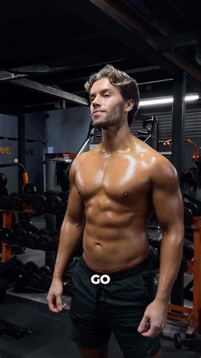 Jack | Body Transformation Coach ⚡️ on Instagram: "Jack’s Testimonial 🎥 12 weeks of coaching with myself, led to Jack’s best physique to date. Being self employed, he was on the move a lot. It was imperative that Jack’s plans fit around his busy schedule. Whether he was in London or abroad, Jack nailed everything he needed to do to get here! No excuses. Just took each day as it came and look where he ended up… looking like a bloody poster boy 😂 Thoroughly enjoyed this photoshoot 