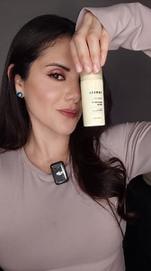 Remedio para quitar las #manchasenlacara ✨💫 Investiguen sobre el extractor de regaliz, es un remedio super antiguo que ayuda a dejar la piel bonita, glowy y sin manchas ☀️ Conseguí este suero de #vitaminac más #extractoderegaliz de @versed 😘 #versed #versedskincare #manchasenlapiel #manchasfaciales #tips #skincaretips #skincarehacks #vitaminac #darkspotsolution | Elizabeth Pimentel