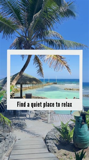 Discover your quiet corner at Reef House. Rest, breathe, and let the ocean do the talking. 🌴🌊 . . Descubre tu rincón de calma en Reef House. Descansa, respira y deja que el océano hable por ti. 🌴🌊 | The Reef House