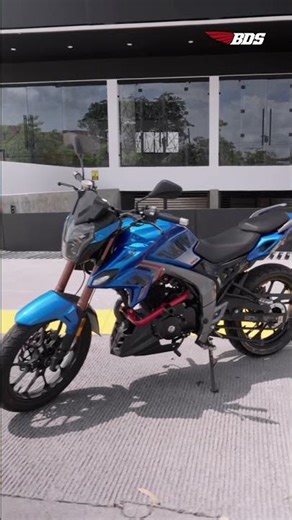 Hawk 250: La moto urbana que supera los límites