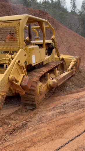 Everyone always said that D8 hasn’t moved in years does it run? Well here’s proof. We are going mining. With gold at 5k an ounce it’s time! This is what we are doing for the Super Bowl! | Roaring Camp Gold