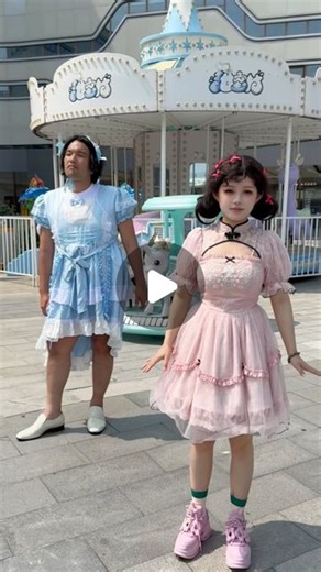 Barbin.ili芭比 on Instagram: "收了一个新徒弟，有点头疼#Johnsonintheworld @johnson_tbs"