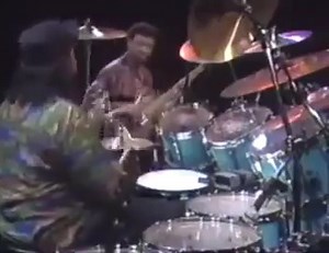 Have you ever seen Dennis Chambers in concert or at a clinic? Here's s a throwback video of Dennis Chambers and P-Funk with How to Play In the Pocket! See more fun, inspiring drumming/percussion videos of many genres from over 130 countries around the world at www.facebook.com/DrumTalkTV/videos | Drum Talk TV
