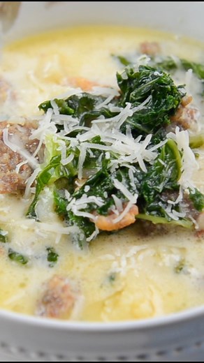 Instant Pot Zuppa Toscana Soup 🇮🇹 When I swapped out the potatoes with cauliflower to make a Keto and low-carb version I never dreamed I’d like it better than the original, but I do! And I hope you do too! . 👉🏼View recipe at the link in my profile on Instagram, or click the comment bubble where it’s linked in the first comment on Facebook, or google Kalyn’s Kitchen Zuppa Toscana . #zuppatoscanasoup #ketozuppatoscana #ketosoup #keto #ketomeals #lowcarbzuppatoscana #lowcarbsoup #lowcarb #insta