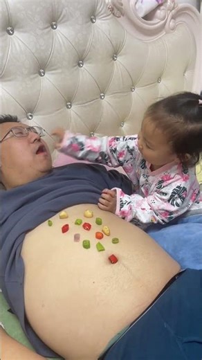 On the first day of the new year, let my dad eat small peppers.