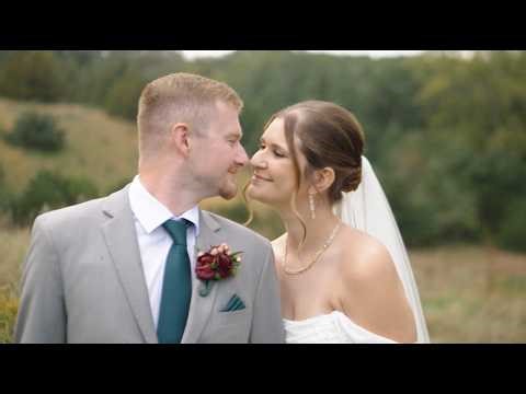 Summer + Jeremy | Hastings, Minnesota Wedding