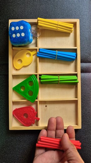 بابا ماما اليوم عيد 😍🎉 ميا أعطت كل الدوناتس 🍩✨ بزين 💖