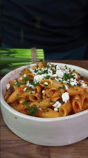 Quick easy red sauce pasta recipe #pasta #italian