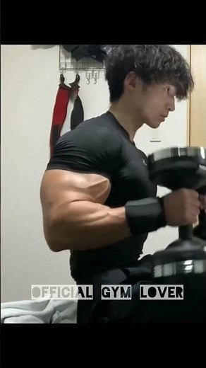 This Boy’s Biceps Are Next Level 😳🔥 | #ClassicPhysique